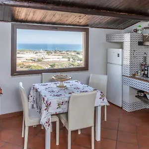 https://casa-andrea-marina-di-ragusa.sicilyhotelsitaly.net